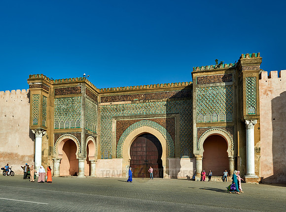 Bab Mansour gate