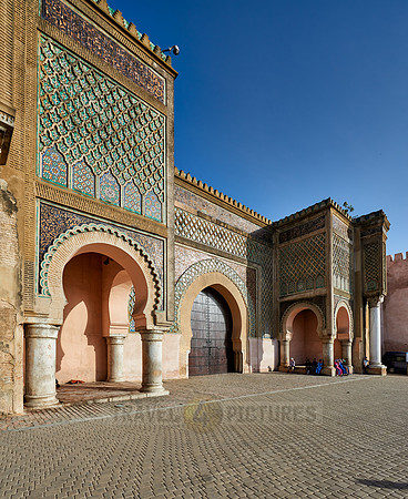 Bab Mansour gate