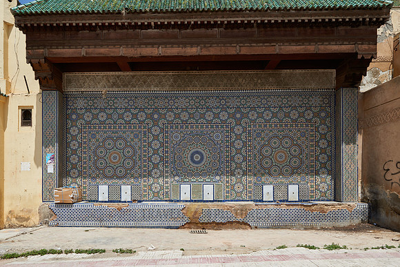 tile pattern of fountain