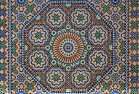 tile pattern of fountain