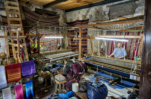 shop with looms in medina of Fez