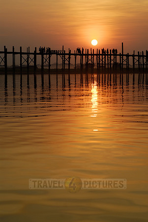 sunset over U Bein Bridge of Mandalay