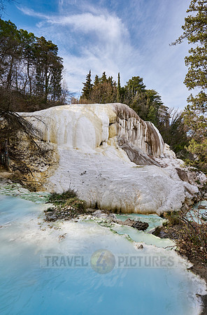 The White Whale, Bagni San Filippo