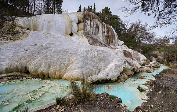 The White Whale, Bagni San Filippo