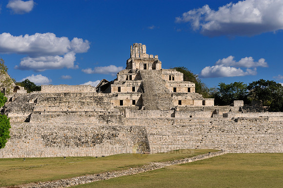 pyramids of Mayasite Edzna