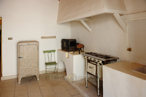 kitchen in house of Howard Carter