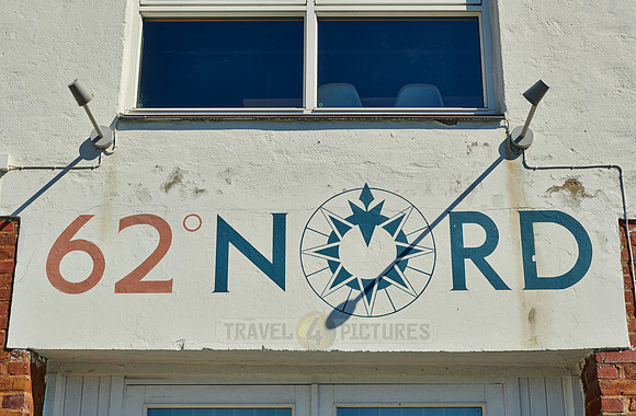 62 degree north is symbol of Ålesund