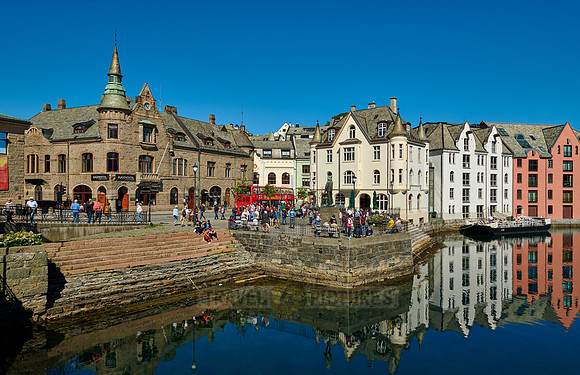 Jugendstil Senteret and old harbor buildings