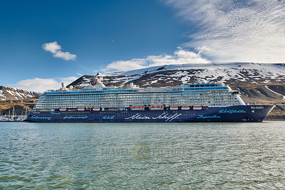 huge cruise ship in harbor of Longyearbyen