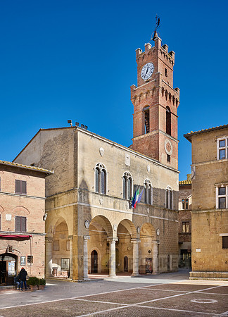 Piazza Pio II