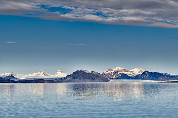 landscape from Ny Alesund