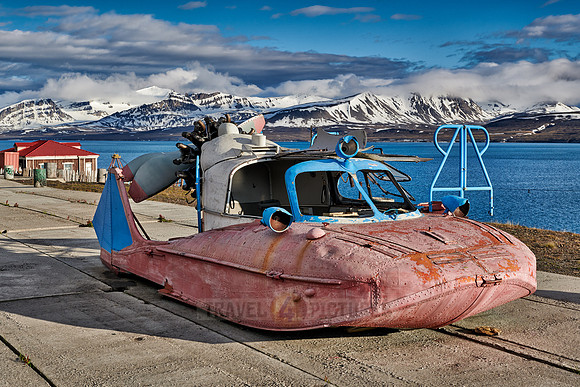 remains of strange flying boat in Barentsburg