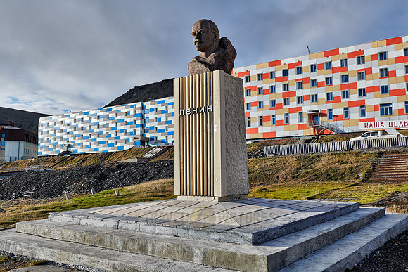 Lenin memorial in Barentsburg