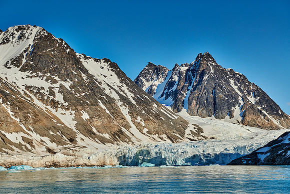 mountains with snow and ice of glacier Miethebreen