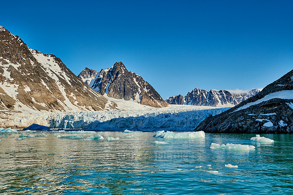 mountains with snow and ice of glacier Miethebreen