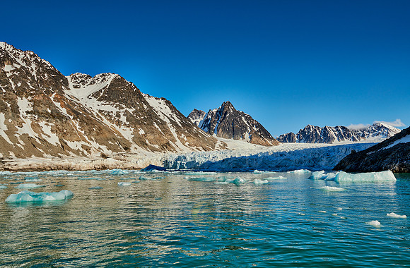 mountains with snow and ice of glacier Miethebreen