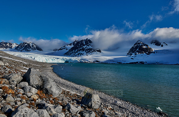 glacier Gullybreen