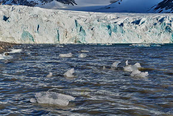 glacier Gullybreen