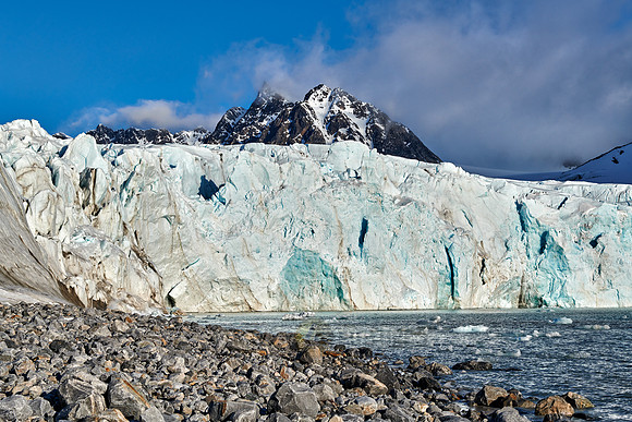 glacier Gullybreen