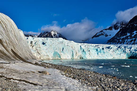 glacier Gullybreen