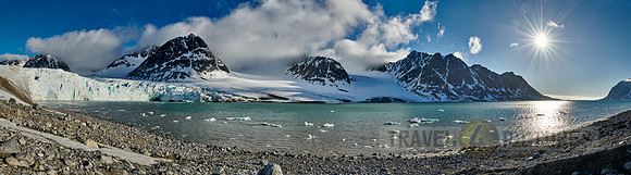 Panorama of glacier Gullybreen