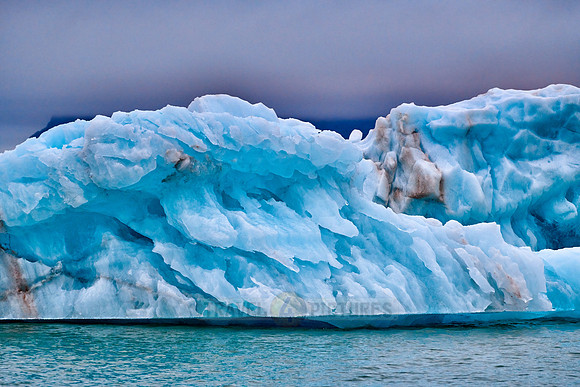 blue ice of Kronebreen or Crown glacier