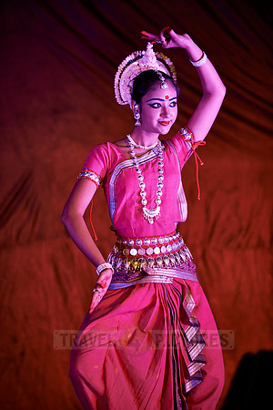 traditional indian dance during Pushkar Mela