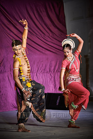 traditional indian dance during Pushkar Mela