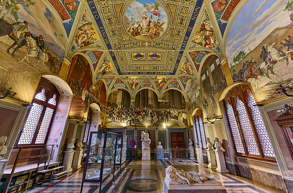 Sala dei Resorgimento, Palazzo Pubblico
