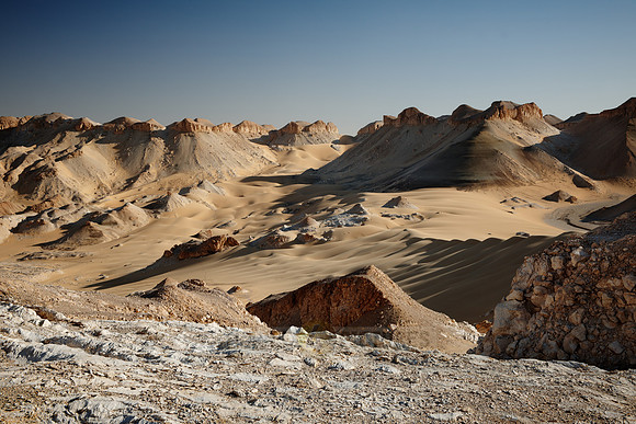 desert landscape with mountains at old caravan road