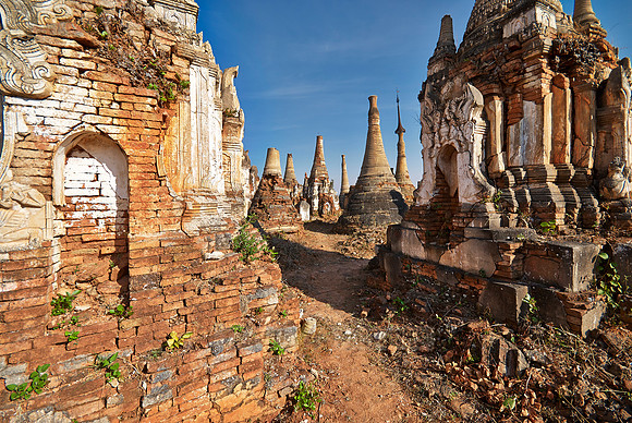 ruins of Shwe Inn Thein