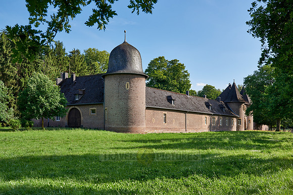 outer wall and gate to private Rimburg castle, Uebach-Palenberg