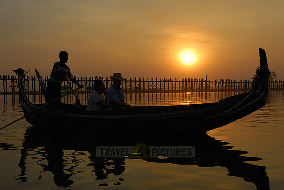 sunset over U Bein Bridge of Mandalay