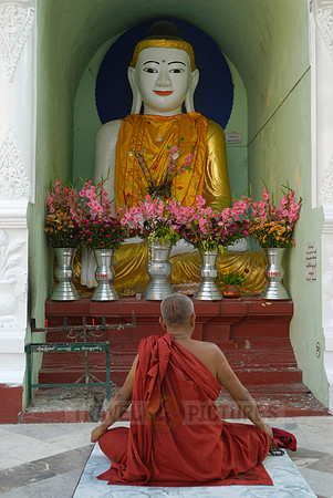SHWEDAGON PAGODA