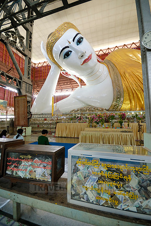 lying reclining Buddha, Yangon