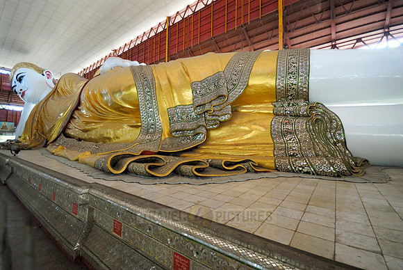 lying reclining Buddha, Yangon