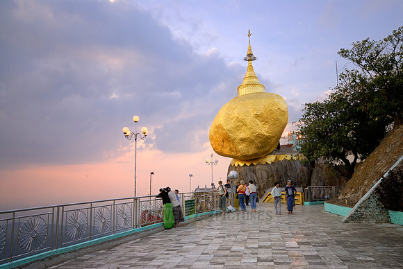 twilight of The Golden Rock