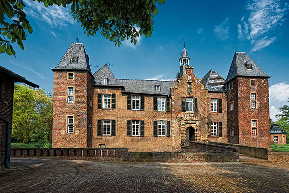 Hahn castle