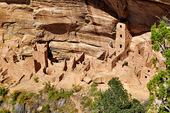 Square Tower House, Cliff dwellings in Mesa-Verde-National Park