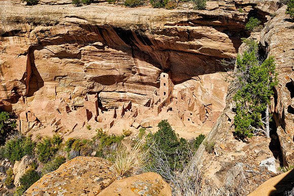 Square Tower House, Cliff dwellings in Mesa-Verde-National Park