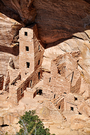 Square Tower House, Cliff dwellings in Mesa-Verde-National Park