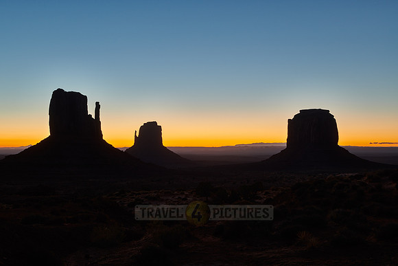 sunrise over Monument Valley