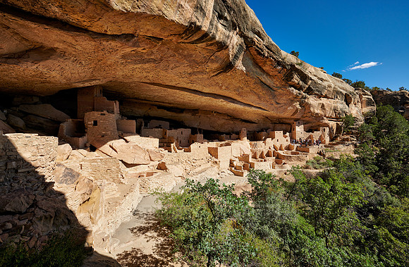 Cliff Palace, Cliff dwellings in Mesa-Verde-National Park
