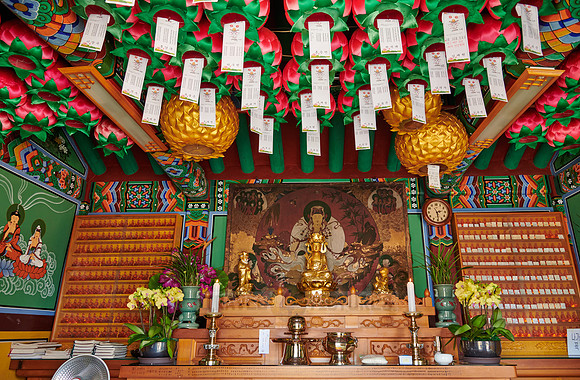 interior shot of Baekunsa Temple or "White Cloud Temple" on Yeonjondo Island