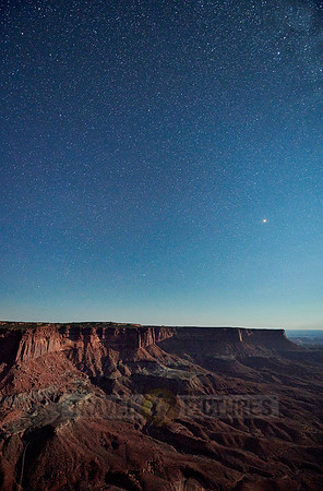 night sky over Canyonlands National Park, Island in the Sky