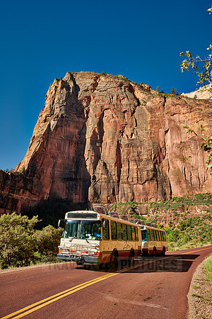bus driving thru Zion National Park