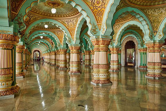 Audience hall, Public Durbar Hall of Mysore Palace