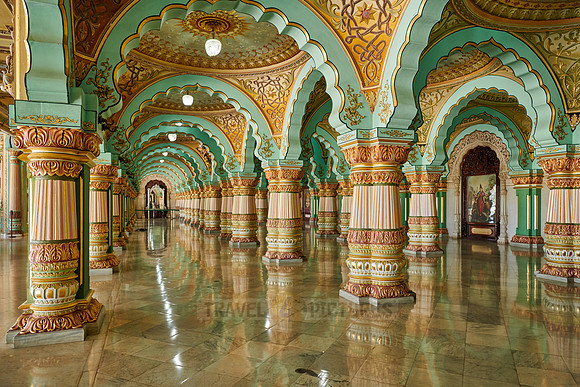 Audience hall, Public Durbar Hall of Mysore Palace