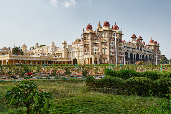 outside view of Mysore Palace