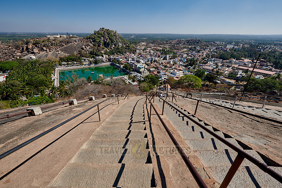 steep hill to Shravanabelagola Jain temple